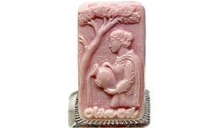 soap-Lady-With-Olive-Oil-Urn-products-limnos-x300